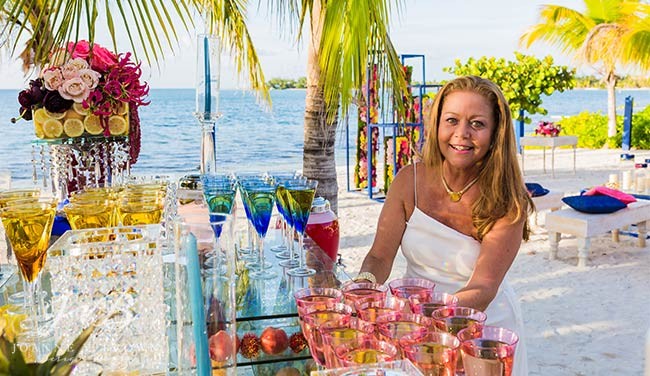 A Vibrant Cayman Islands Destination Wedding Collaboration With Luxury Cayman Villas